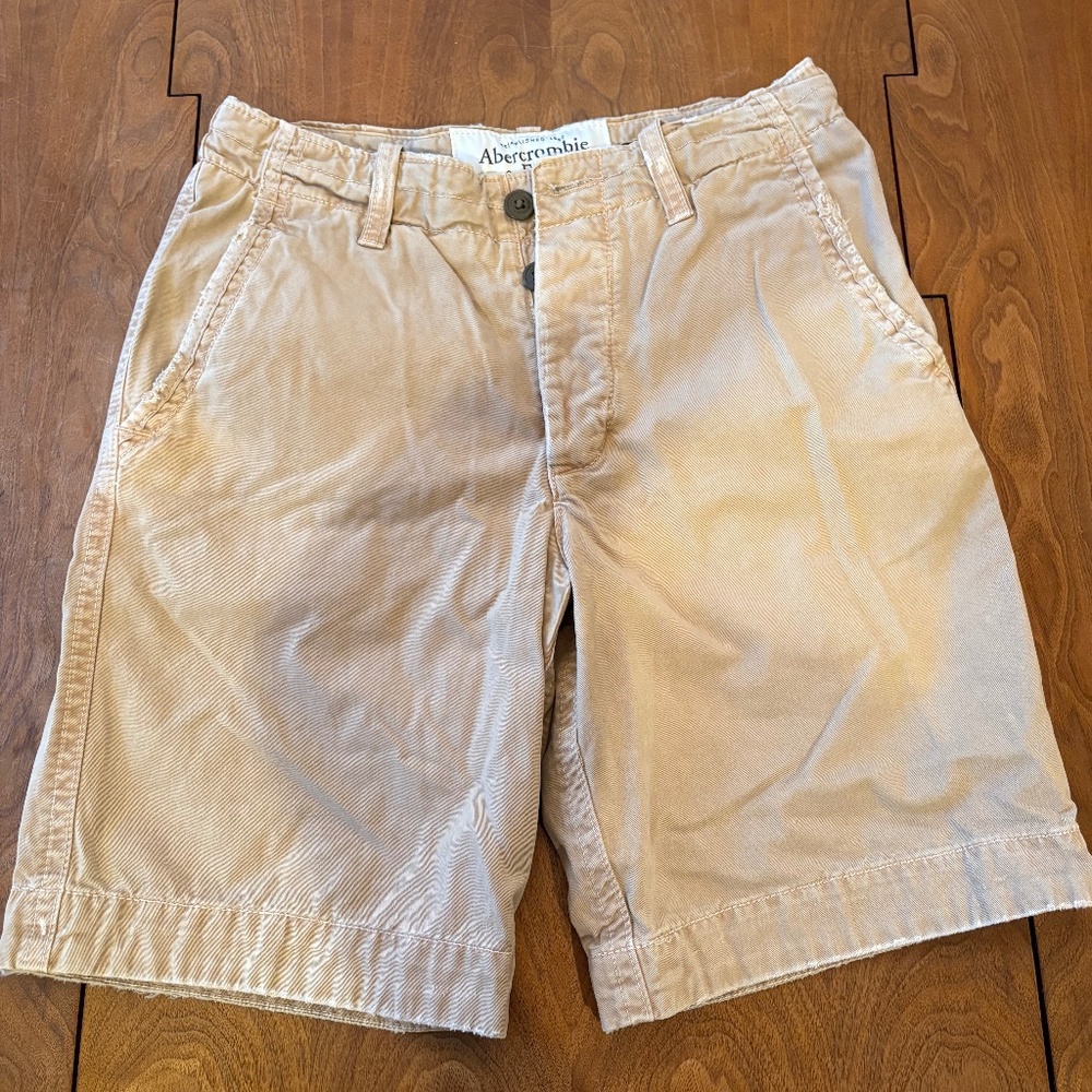 Abercrombie and Fitch Men's Tan Shorts - 30" Waist, with inner drawstring